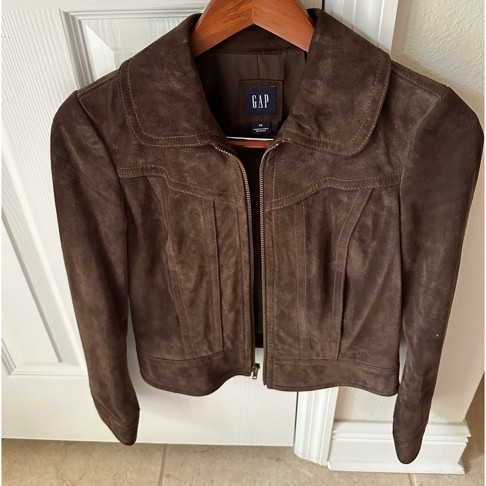Gap Women’s short suede jacket